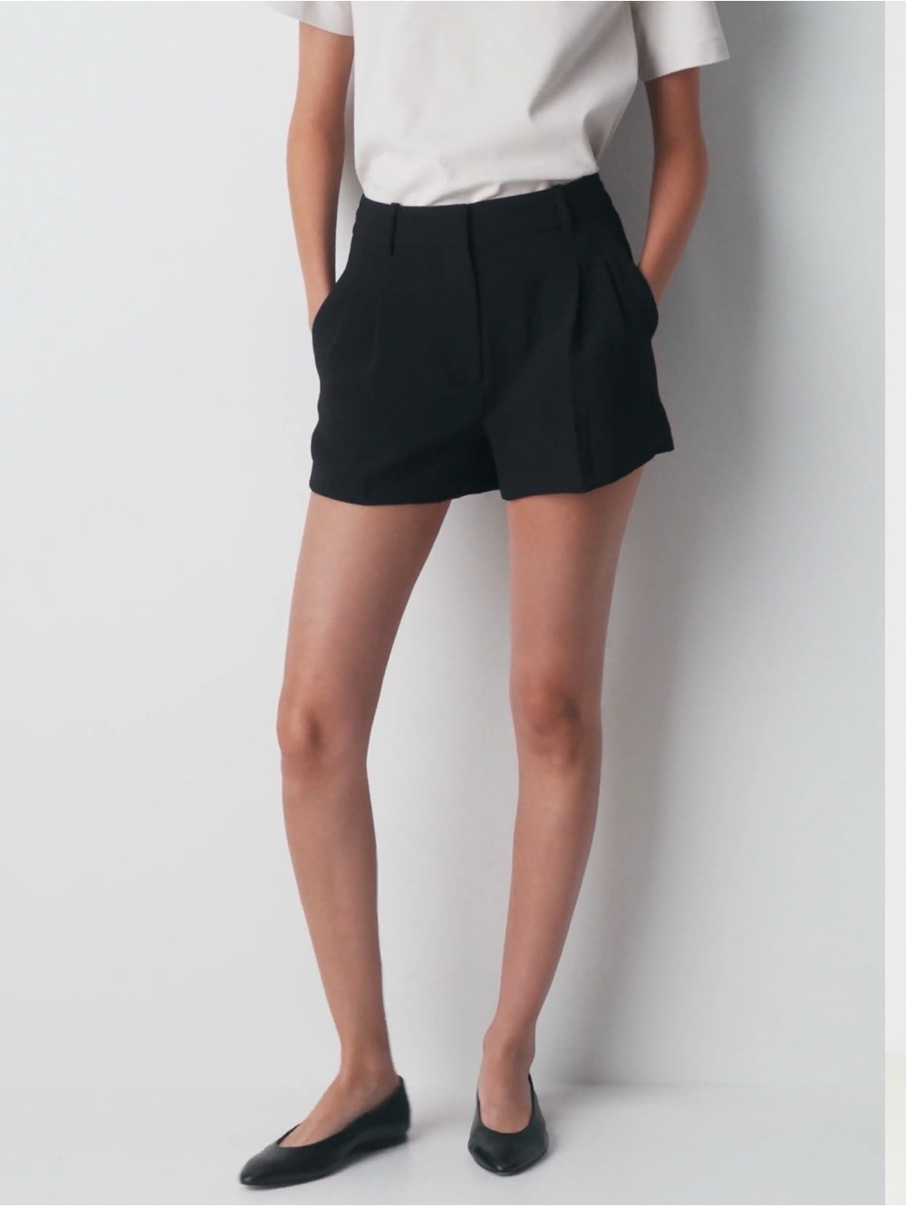 Wilfred The Effortless Short™ Mini - Crepette™ Sz 2 Black